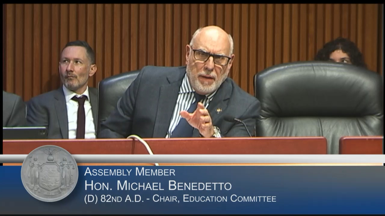 Benedetto Questions Chancellor Banks  During Budget Hearing on Education