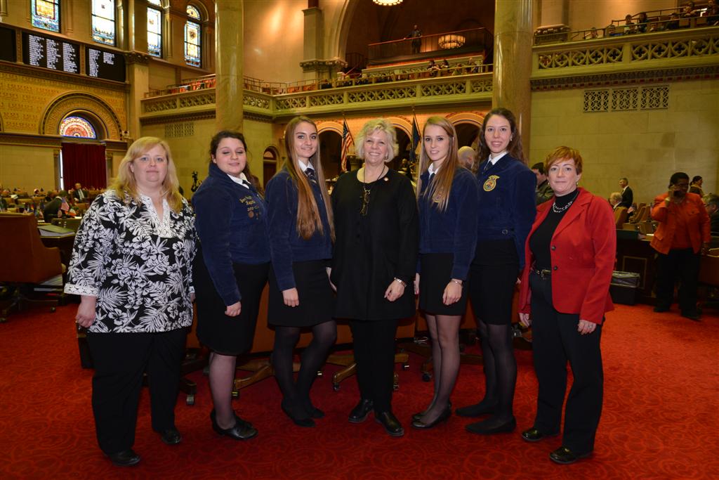 Assemblymember Barrett welcomes Future Farmers of America (FFA) to the Assembly chamber floor.