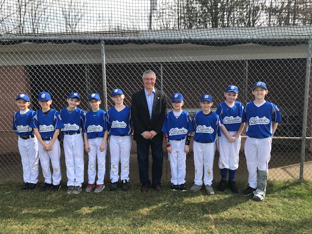 Assemblymember Phil Steck meets with some Colonie Little League players