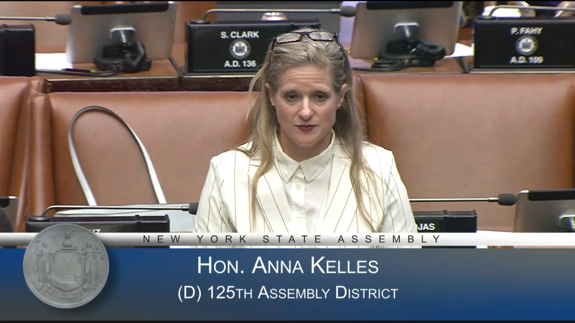 Kelles Bill Banning CO2 Use in Gas or Oil Extraction Passes in the Assembly