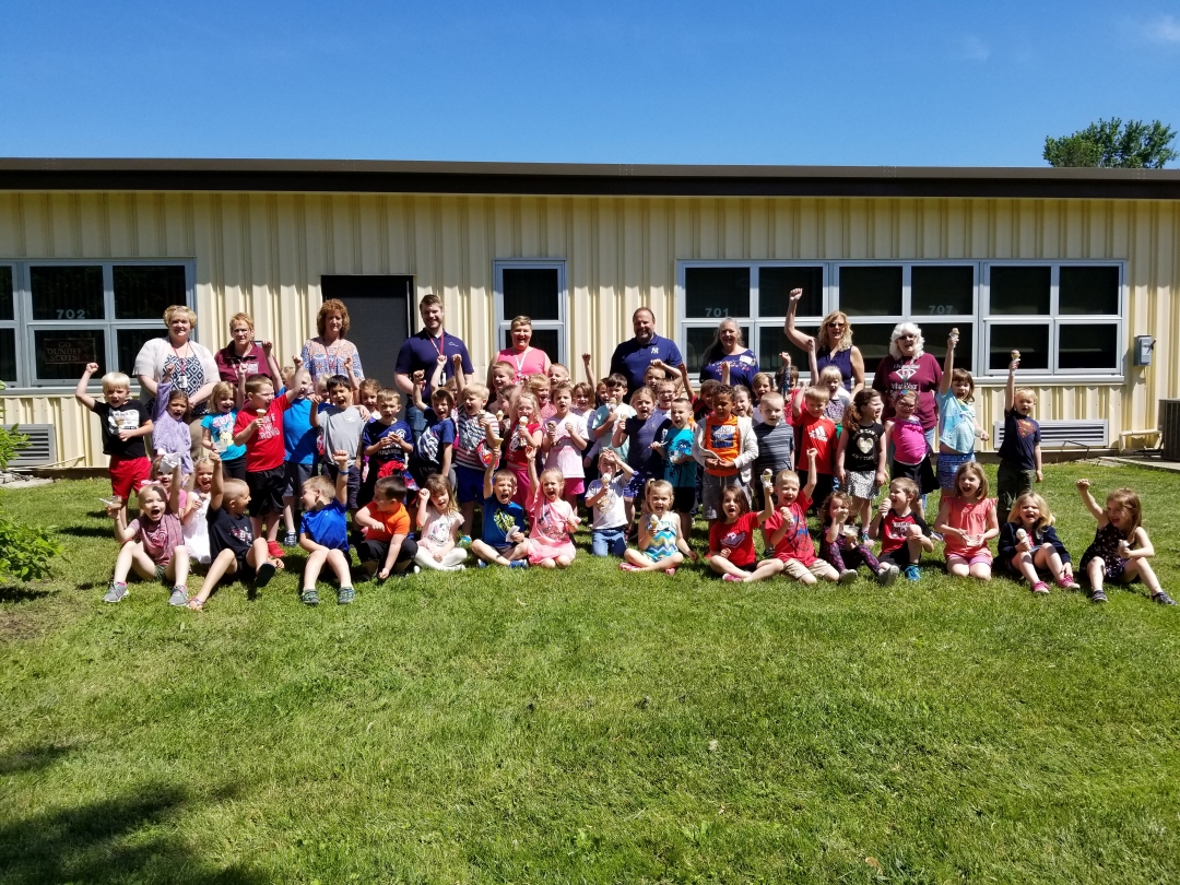 Assemblyman Palmesano, Principal Laurie Hopkins-Halbert, Dundee Elementary teachers, and the students in the Pre-K and kindergarten classes.
