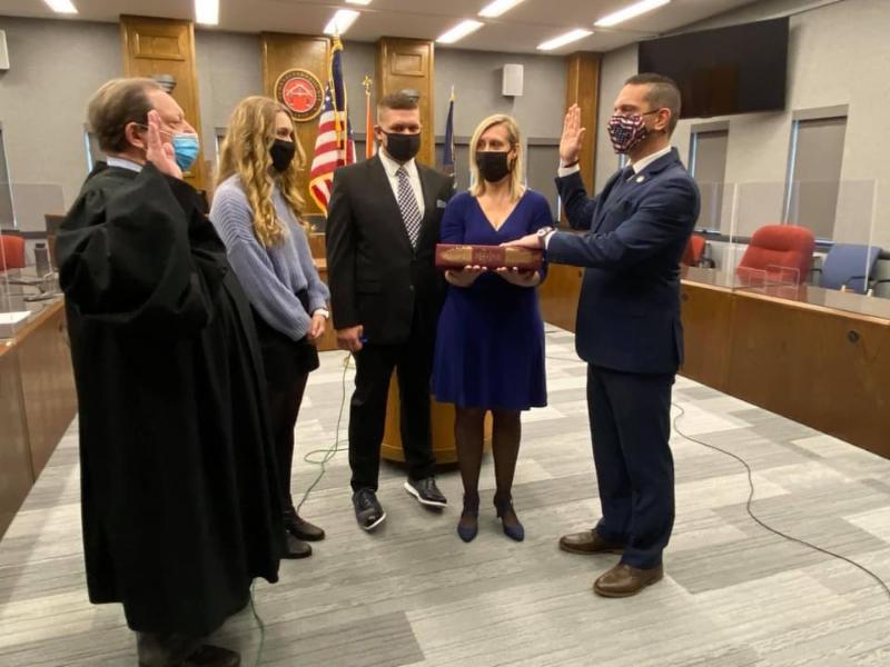 The Honorable Judge Vito Caruso administers the oath of office to Assemblyman Angelo Santabarbara